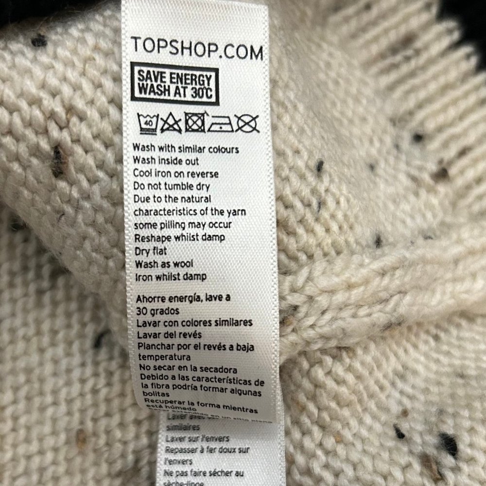 [SOLD] Topshop Genius Sweater ASO Taylor Swift and Demi Lovato - Picture 6 of 8